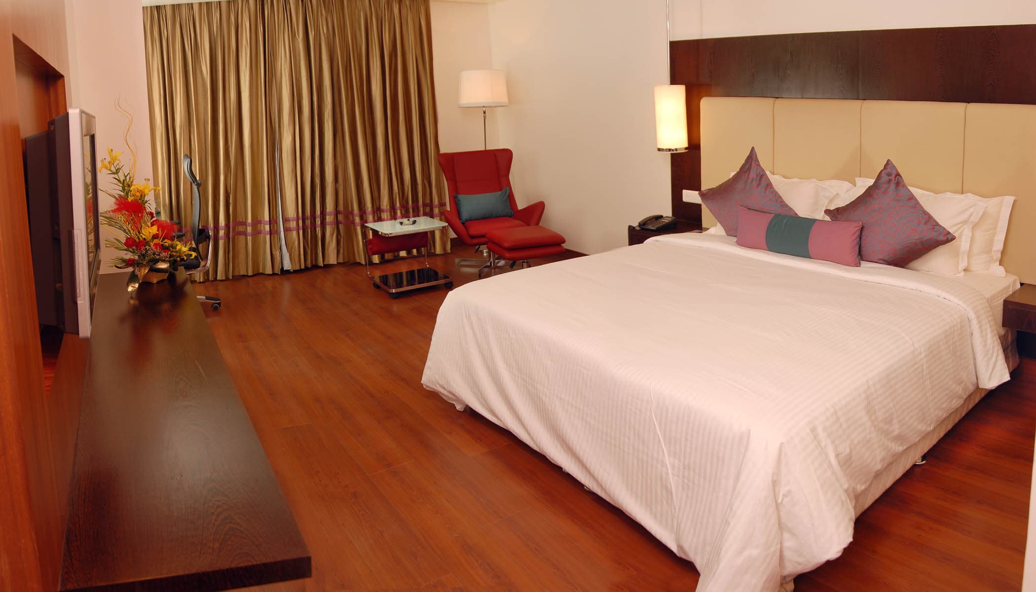 Deluxe Room – Hotel Inner Circle Hyderabad
